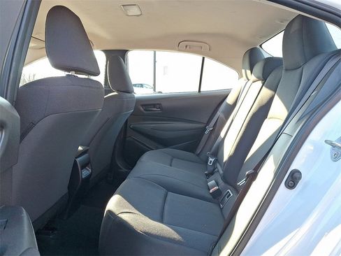 Used 2023 Toyota Corolla LE image 13