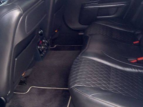Used 2017 Jaguar XJ L Portfolio RWD image 16