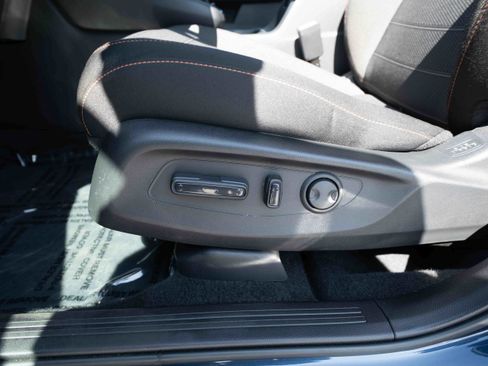 Used 2025 Honda CR-V Sport image 12
