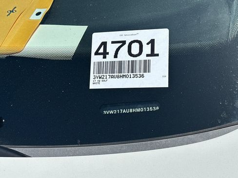 Used 2017 Volkswagen Golf Wolfsburg Edition image 3
