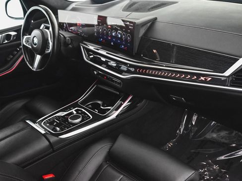 Used 2023 BMW X7 xDrive40i w/ M Sport Package image 37