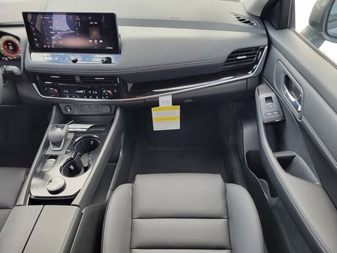 New 2025 Nissan Rogue SL image 26