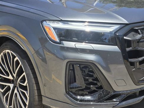 New 2026 Audi SQ7 Premium Plus AWD/4WD image 12