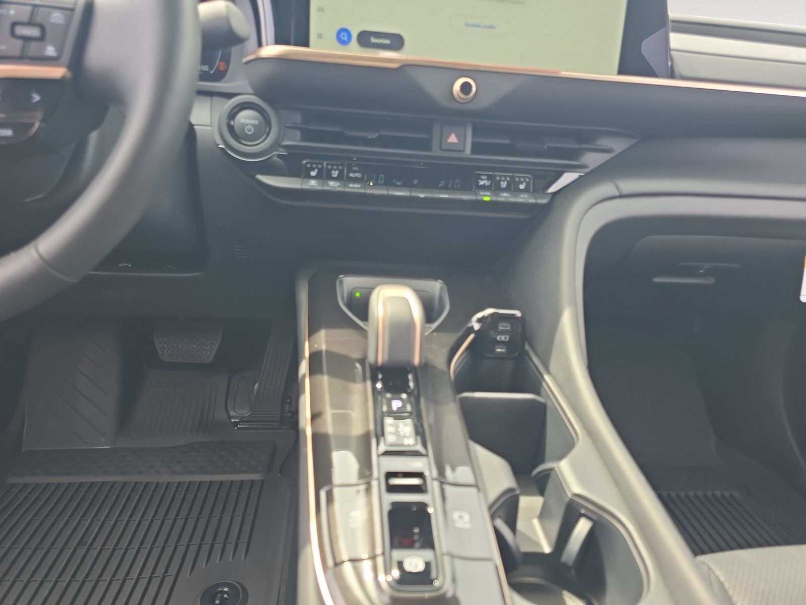 New 2026 Toyota Crown Platinum AWD/4WD image 11