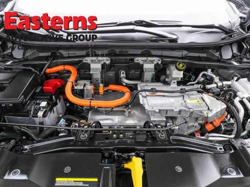 Used 2024 Nissan Ariya AWD image 7