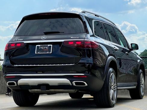 Certified 2026 Mercedes-Benz GLS 450 4MATIC image 8