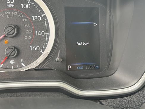 Used 2020 Toyota Corolla SE FWD image 24
