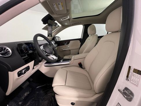 New 2026 Mercedes-Benz GLA 250 4MATIC image 12