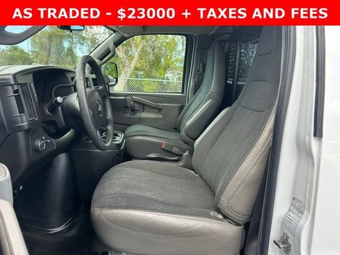 Used 2022 Chevrolet Express 2500 w/ Driver Convenience Package image 12