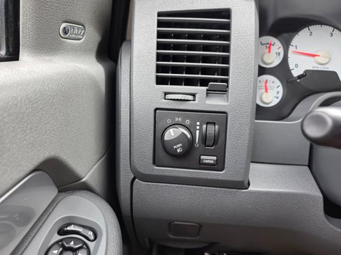 Used 2008 Dodge Ram 3500 Truck SLT w/ Popular Equipment Group AWD/4WD image 18