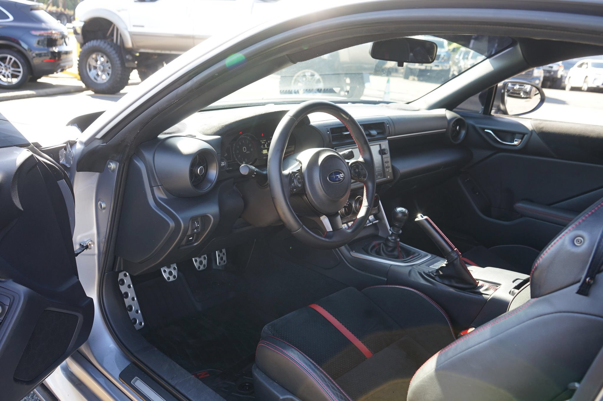 Used 2022 Subaru BRZ Limited RWD image 12