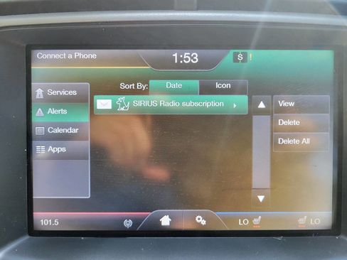 Used 2013 Ford Edge SEL image 24