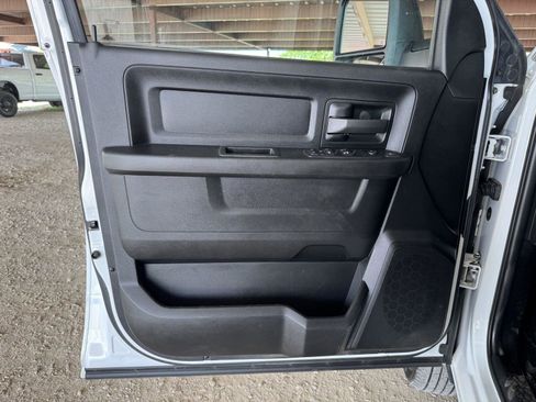 Used 2024 RAM 3500 Tradesman AWD/4WD image 24
