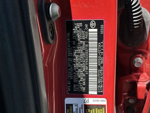 Used 2012 Toyota Camry SE image 2