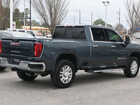 Used 2020 GMC Sierra 2500 SLT w/ SLT Premium Plus Package image 16