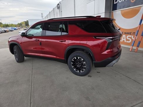 New 2026 Chevrolet Traverse Z71 w/ Enhanced Driving Package image 14