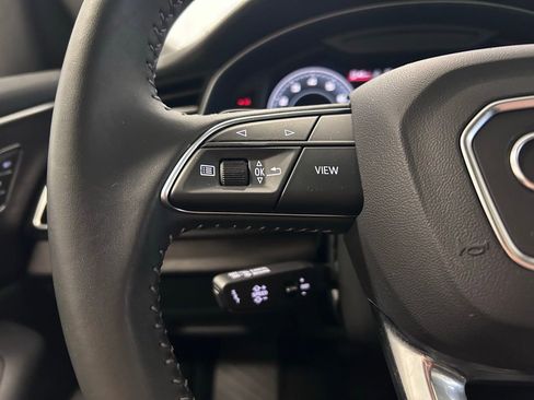 Used 2019 Audi Q8 Prestige AWD/4WD image 10