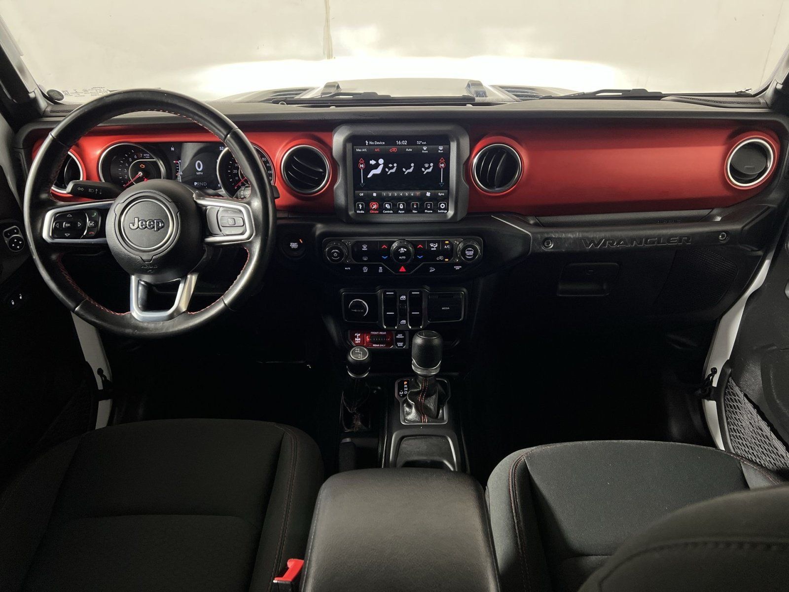 Used 2021 Jeep Wrangler Unlimited Rubicon AWD/4WD image 23