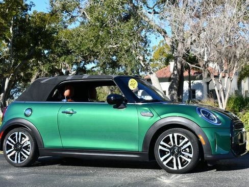 Used 2023 MINI Cooper S w/ Signature Upholstery Package image 46