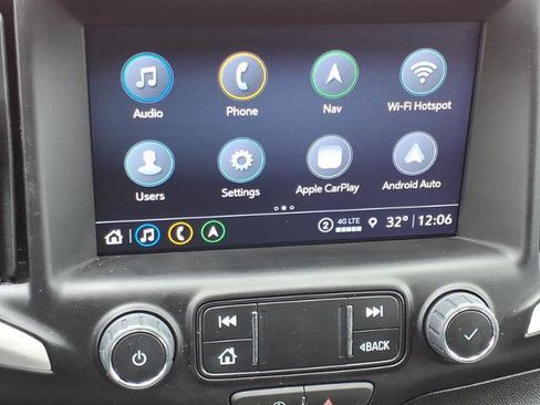 Used 2024 GMC Terrain SLT w/ Infotainment Package II image 22