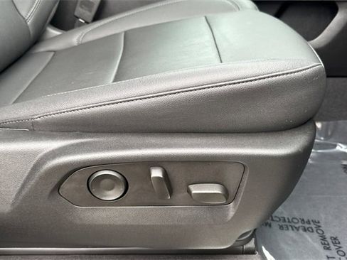 Used 2024 Chevrolet Silverado 1500 LTZ image 23