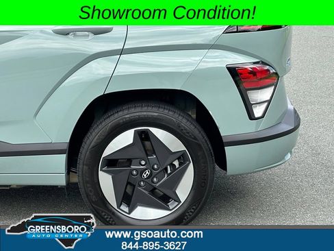 Used 2024 Hyundai Kona SEL FWD image 40