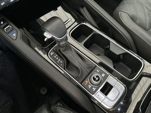 Used 2024 Kia Telluride SX X-Line AWD/4WD image 29