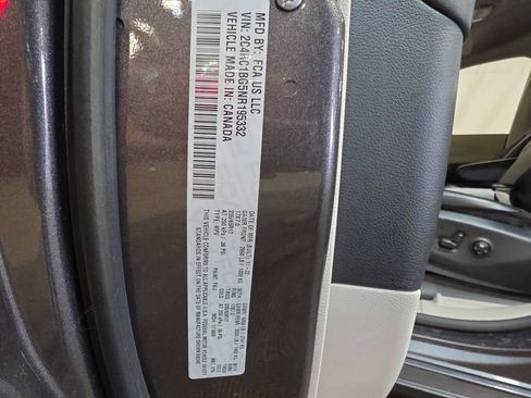 Used 2022 Chrysler Pacifica Touring-L FWD image 26