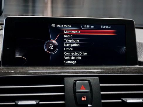Used 2014 BMW 328i xDrive Wagon AWD/4WD image 12
