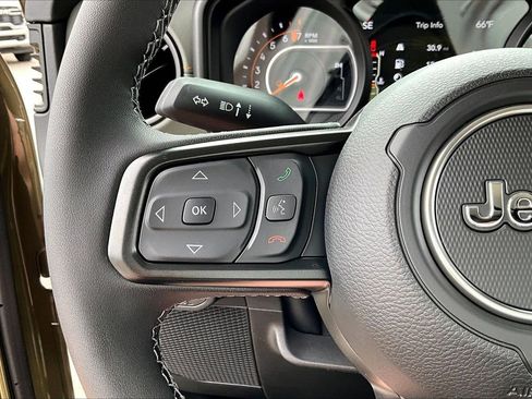 New 2026 Jeep Gladiator Mojave AWD/4WD image 26