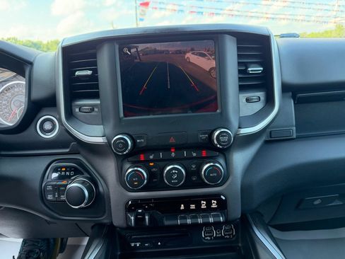 Used 2019 RAM 1500 Big Horn AWD/4WD image 30