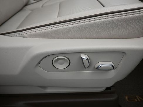 Used 2022 GMC Yukon XL Denali w/ Max Trailering Package image 60