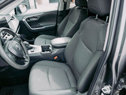 Used 2024 Toyota RAV4 XLE image 13