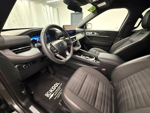 Used 2026 Ford Explorer ST-Line AWD/4WD image 11