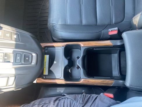 Used 2022 Honda CR-V Touring image 24