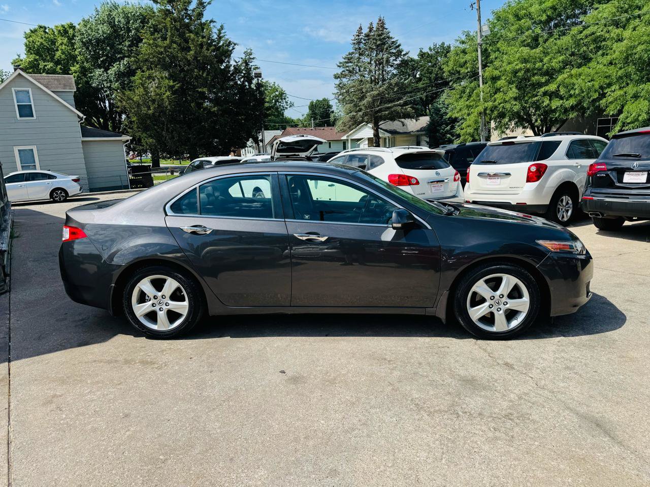 Used 2010 Acura TSX Sedan FWD image 2