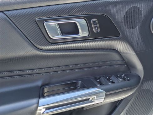 Used 2025 Ford Mustang Premium RWD image 16