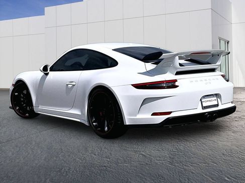 Used 2018 Porsche 911 GT3 RWD image 3