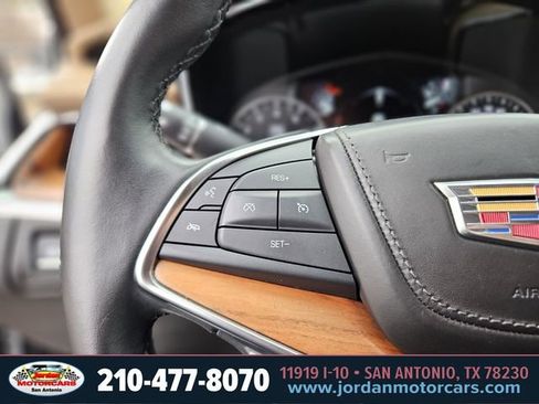 Used 2018 Cadillac XT5 Platinum image 27