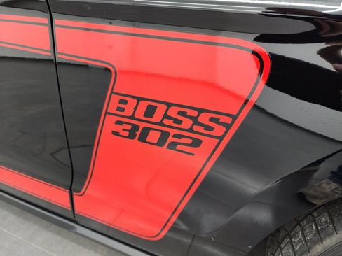 Used 2012 Ford Mustang Boss 302 RWD image 27