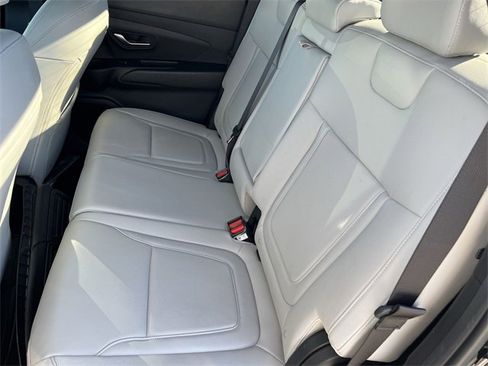 Certified 2025 Hyundai Santa Cruz SEL image 28