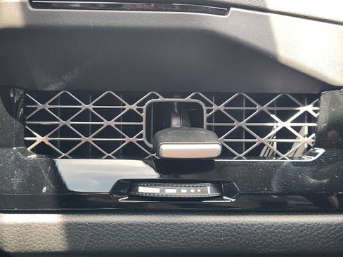 Certified 2025 Honda Accord Touring image 22