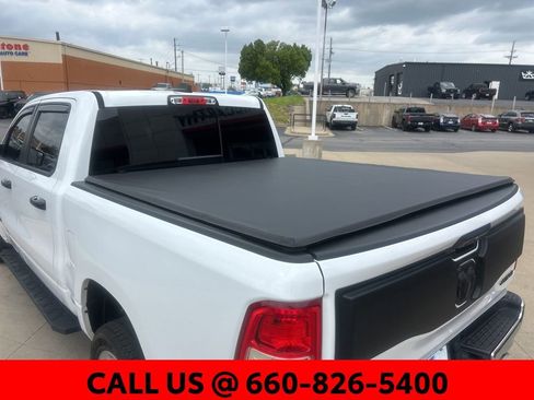 Used 2022 RAM 1500 Big Horn AWD/4WD image 15