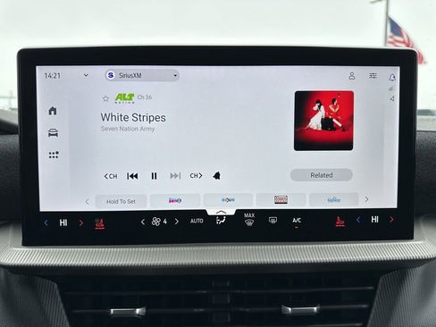 New 2026 Ford Explorer ST-Line w/ ST-Line Street Pack image 39