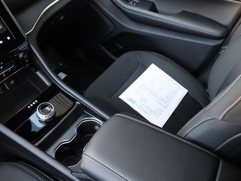 New 2025 Jeep Grand Cherokee 4WD image 21