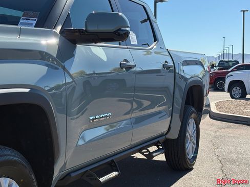 New 2026 Toyota Tundra SR5 AWD/4WD image 10