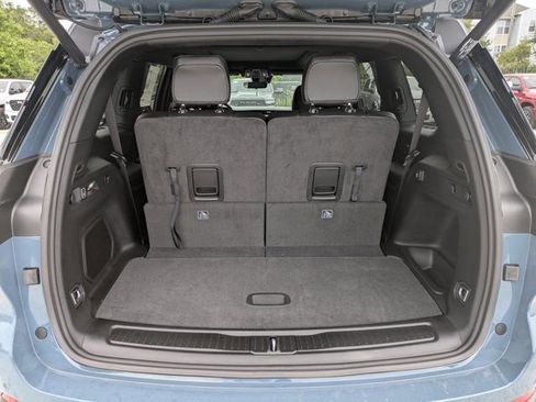 New 2026 Jeep Grand Cherokee L Limited w/ Limited Altitude Package RWD image 12