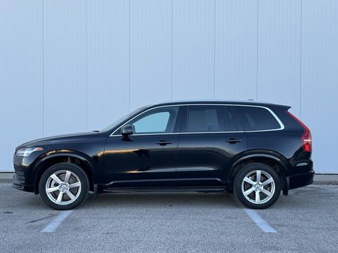 Used 2023 Volvo XC90 B5 Core w/ Protection Package Premier image 2