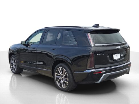 New 2026 Cadillac Vistiq Sport image 10
