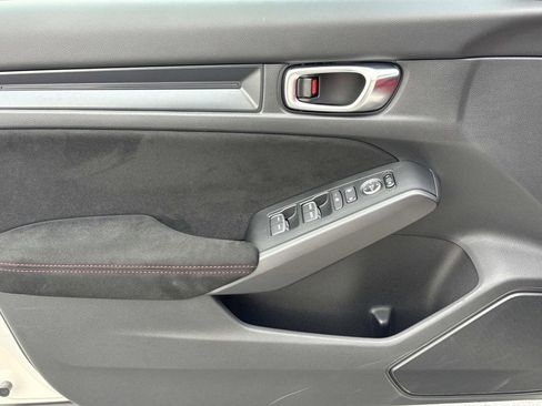 Used 2023 Honda Civic Type R image 17